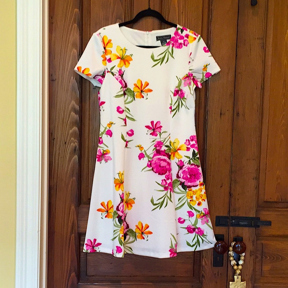 Jessica Howard 12P Dress new with tags